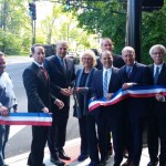 ESSEX COUNTY EXECUIVE DIVINCENZO AND LIVINGSTON MAYOR KLEIN  ANNOUNCE COMPLETION OF TRAFFIC SIGNAL INSTALLATION AT INTERSECTION  OF EAST NORTHFIELD ROAD AND CHESTNUT STREET IN LIVINGSTON